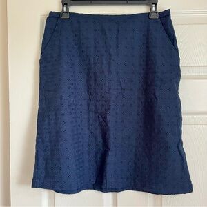 L.L. Bean Embroidered Eyelet Skirt Navy Blue Women’s 4 regular